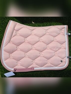 PS Sweden NWT Dull Rose Pearl Full Jump Saddle Pad